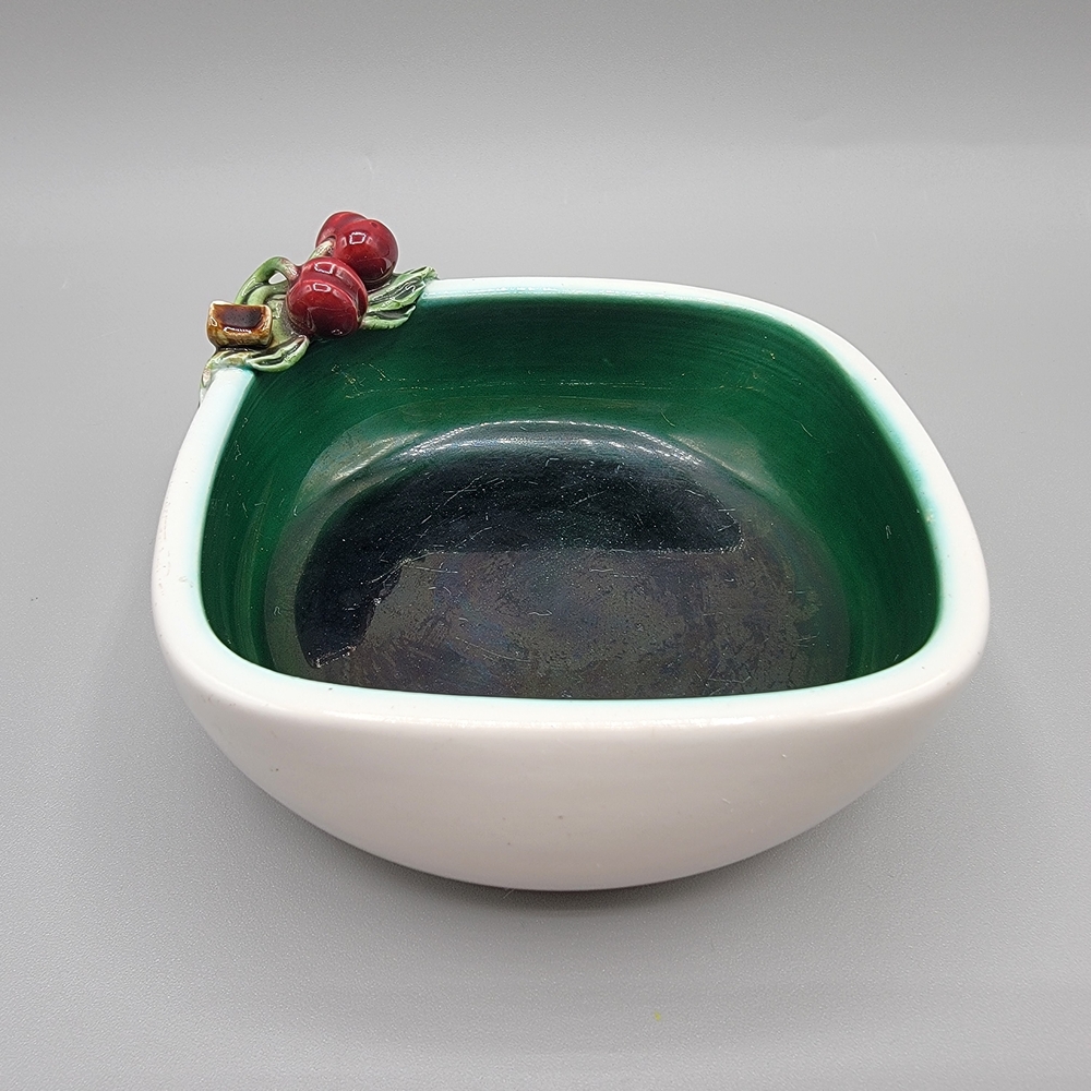 Vtg Bonwit Teller Made in France #203 Cherry Sculpted Ceramic Trinket Dish Bowl